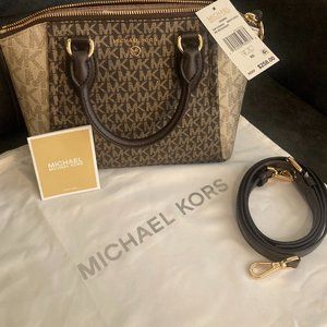 MICHAEL KORS MEDIUM BROWN&PLGOLD MESSENGER BAG